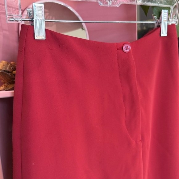 Giorgio Armani Vibrant Red Pencil Skirt - Picture 3 of 4